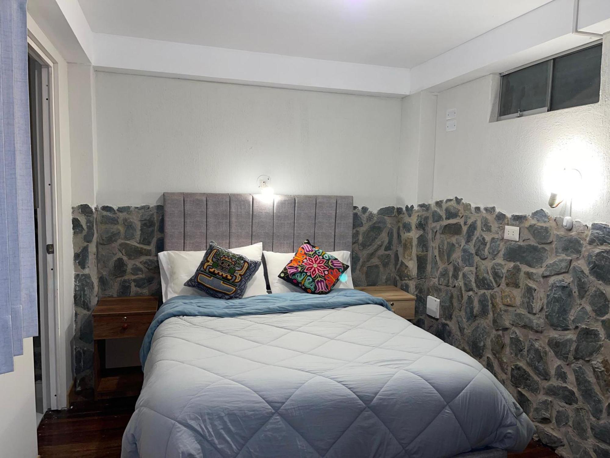 Intikilla Hostal Ollantaytambo Luaran gambar