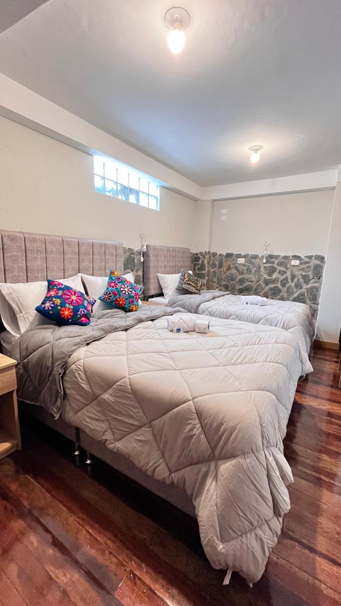 Intikilla Hostal Ollantaytambo Luaran gambar